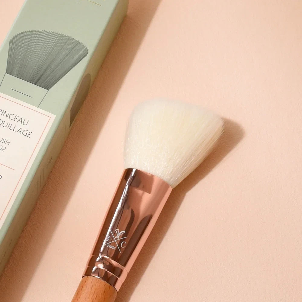 Bachca Makeup Tool Angled Blush Brush