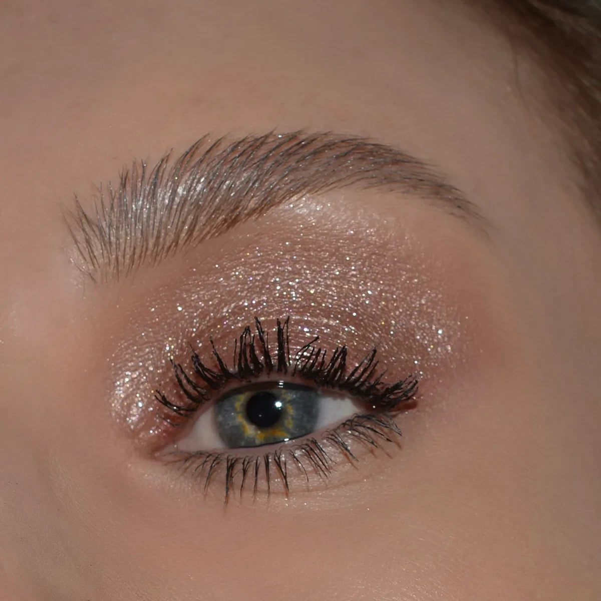 Bodyography Glitter Pigment Eyeshadow Off The Hook