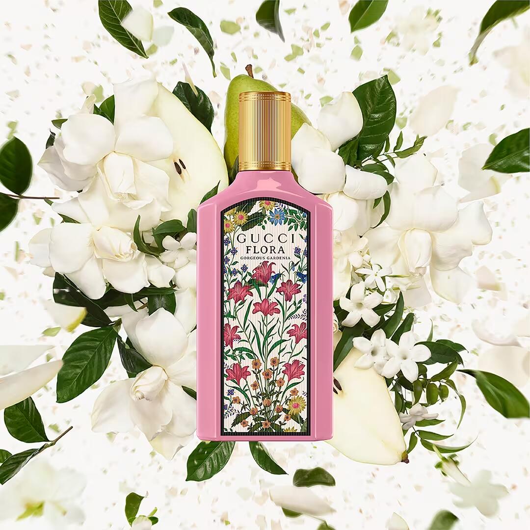 Flora Gorgeous Gardenia by Gucci Eau de Parfum Spray 1 oz
