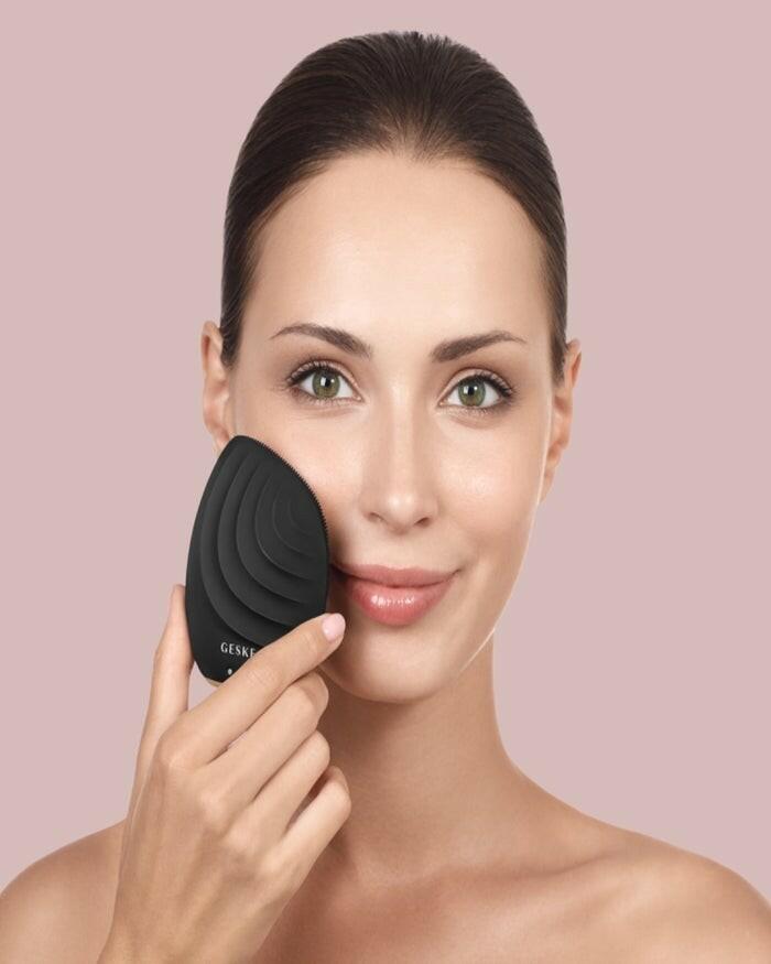 Geske Sonic Facial Brush 5 in 1