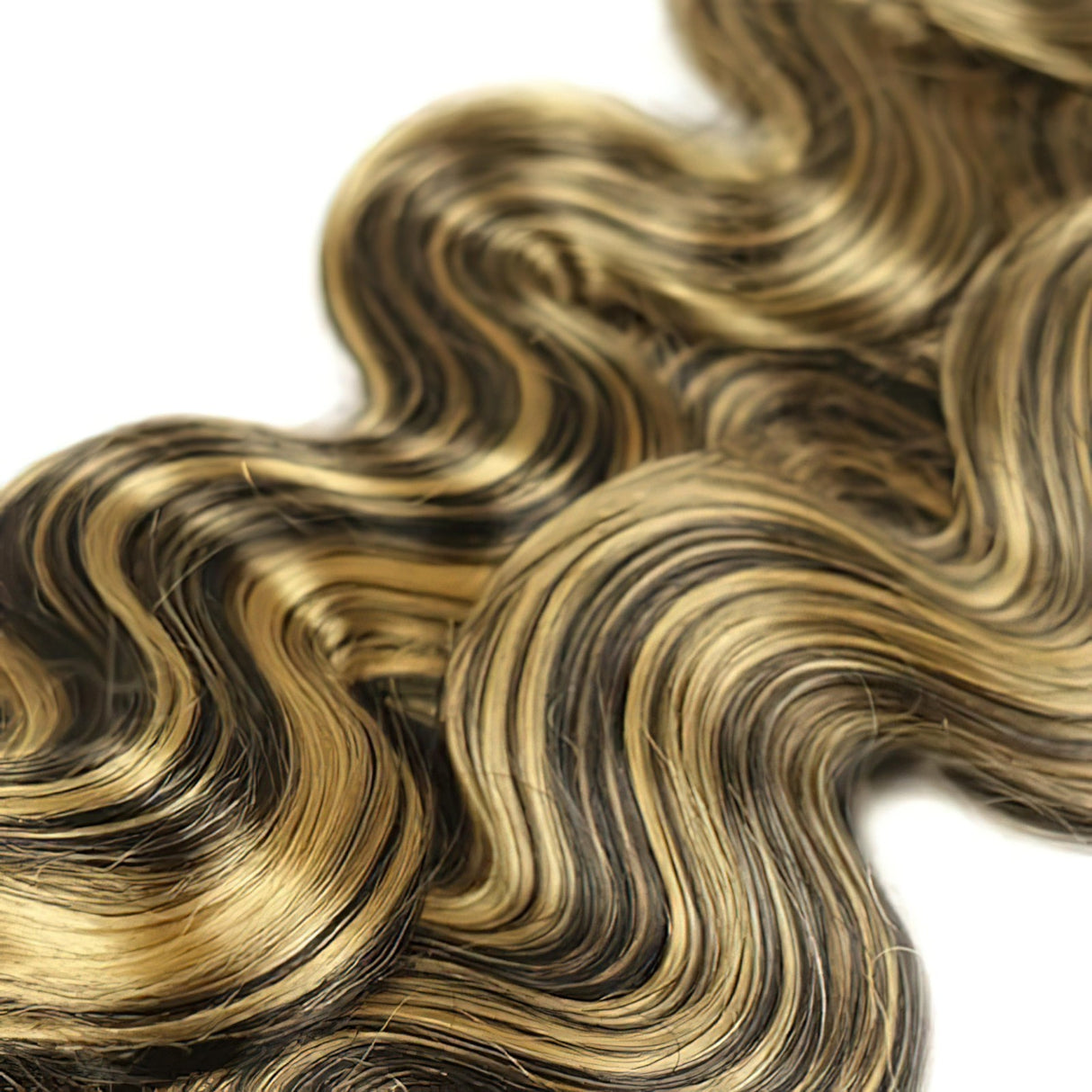 Bobbi Boss Indi Remi Ocean Wave Remi Human Hair 16" Color P1B/27